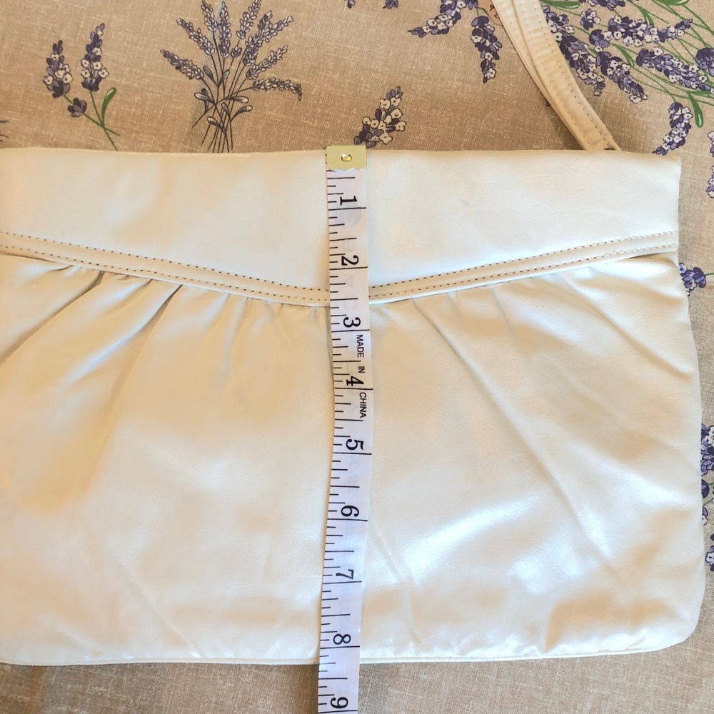 Vintage clutch handbag ivory zip top inside pocket - Picture 8 of 8